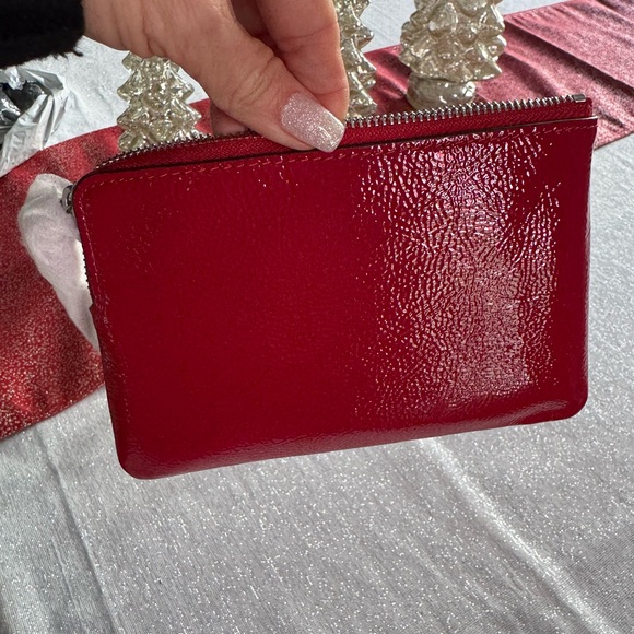 NWT coach red zipper wristlet - Picture 3 of 6